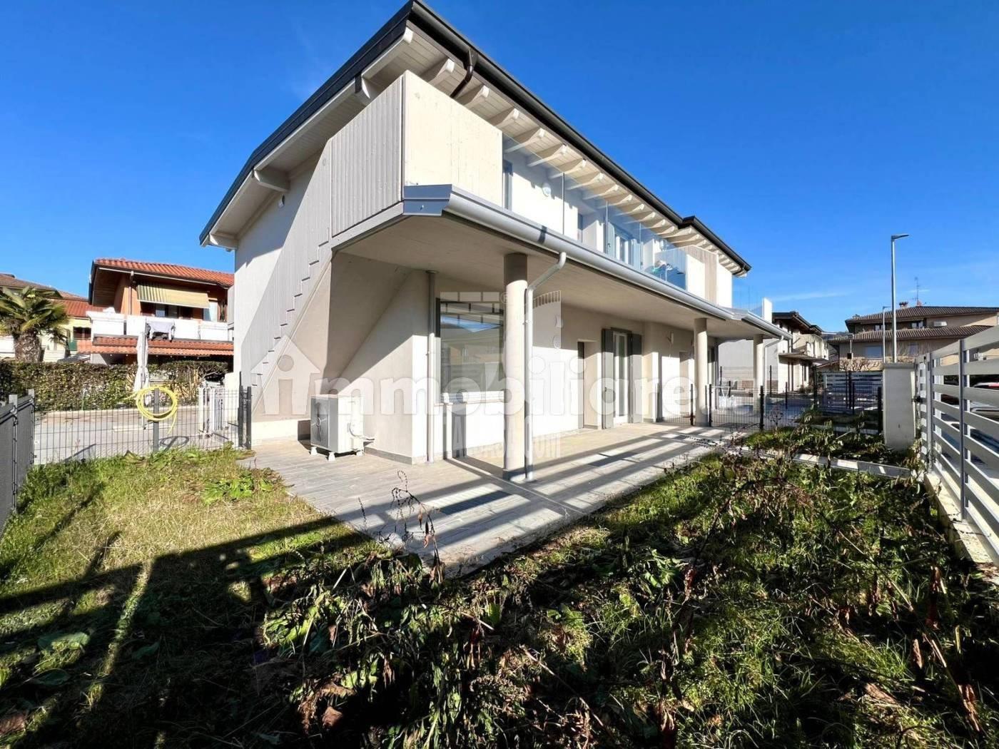Appartamento in vendita a Albano Sant