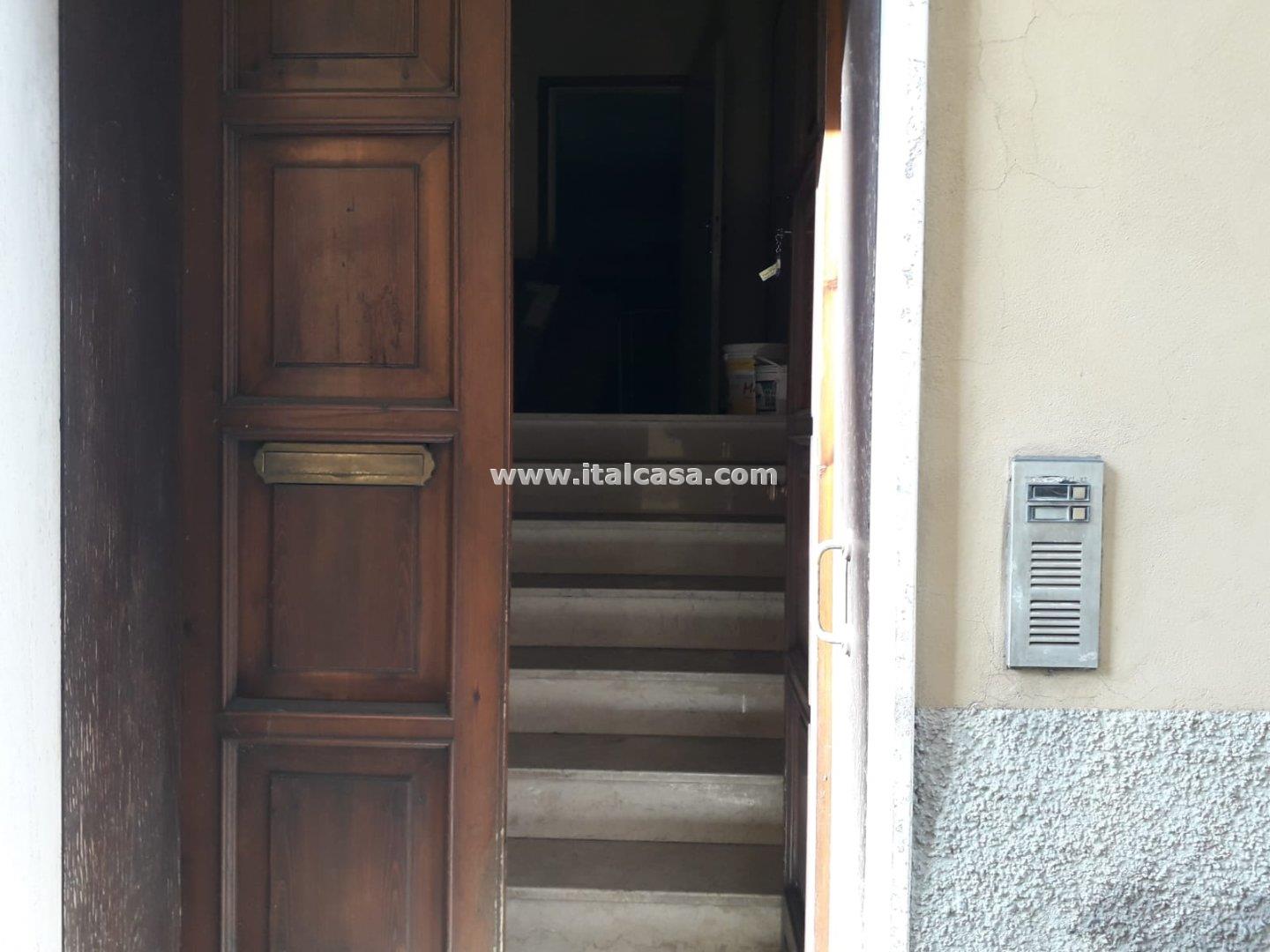Appartamento in vendita a Alzano Lombardo