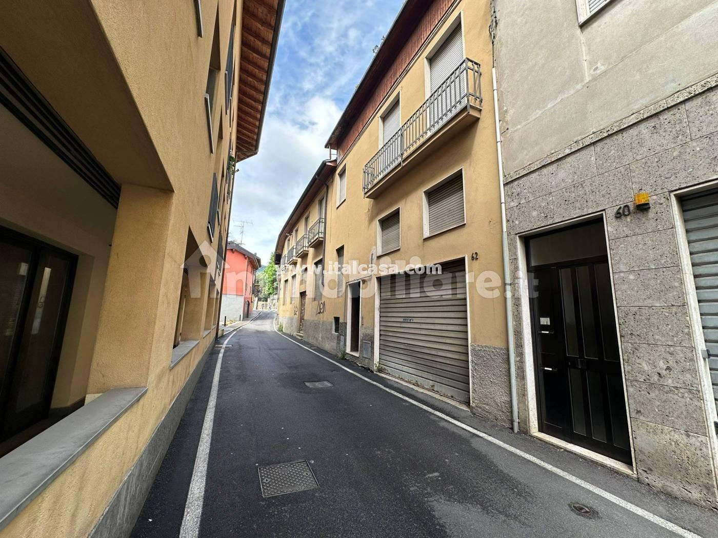 Appartamento in vendita a Alzano Lombardo
