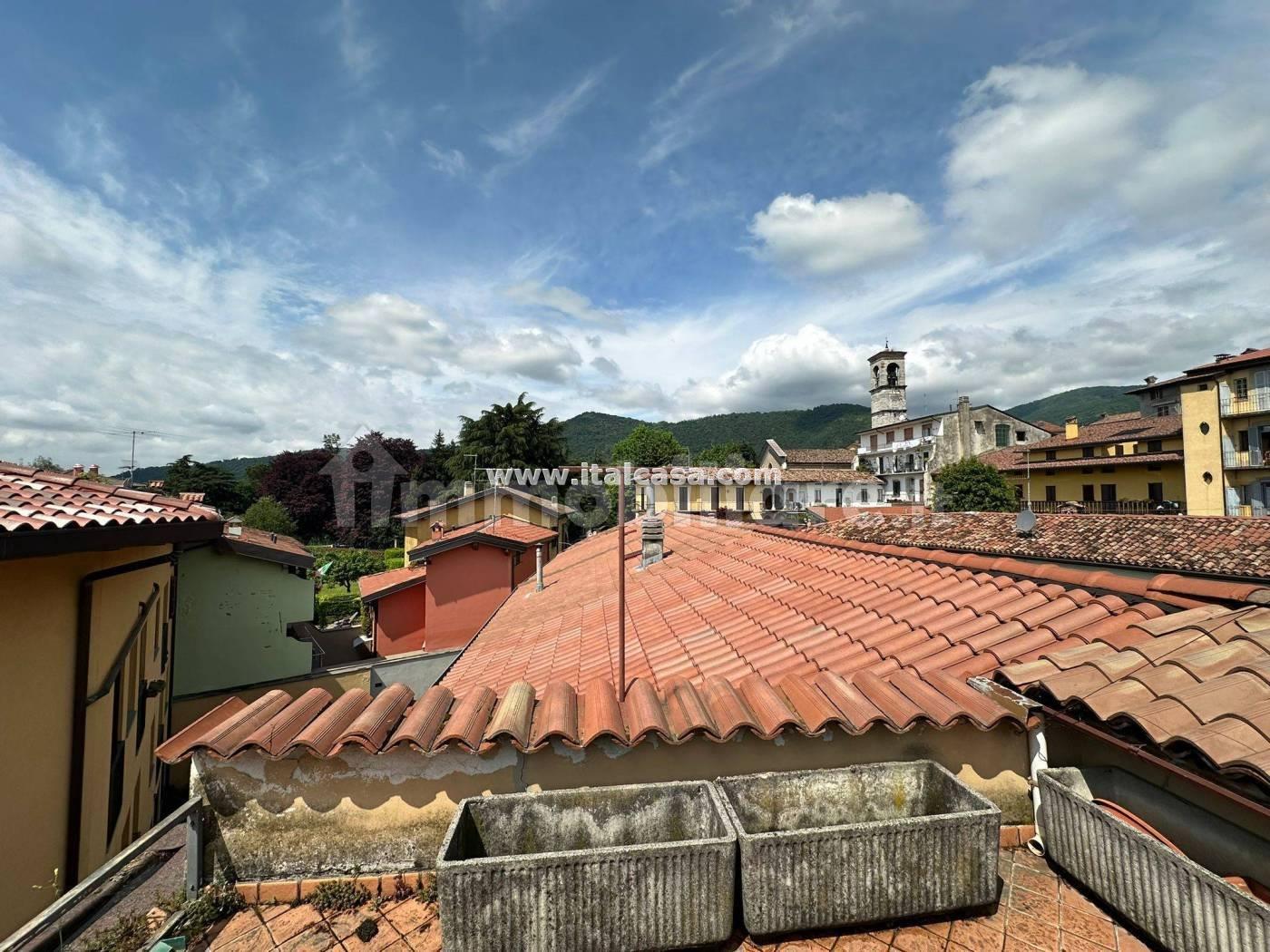 Appartamento in vendita a Alzano Lombardo
