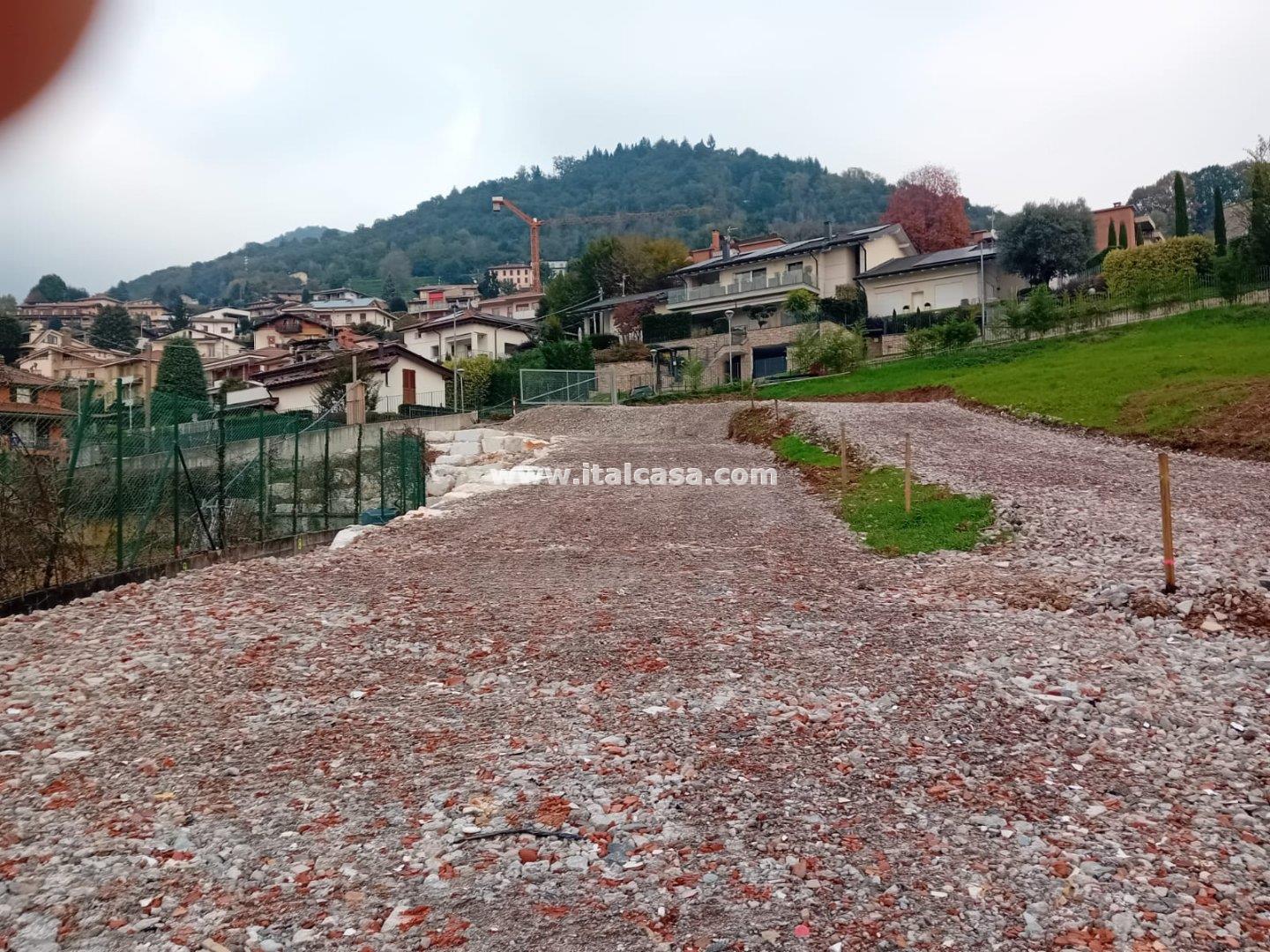 Terreno Residenziale in vendita a Alzano Lombardo