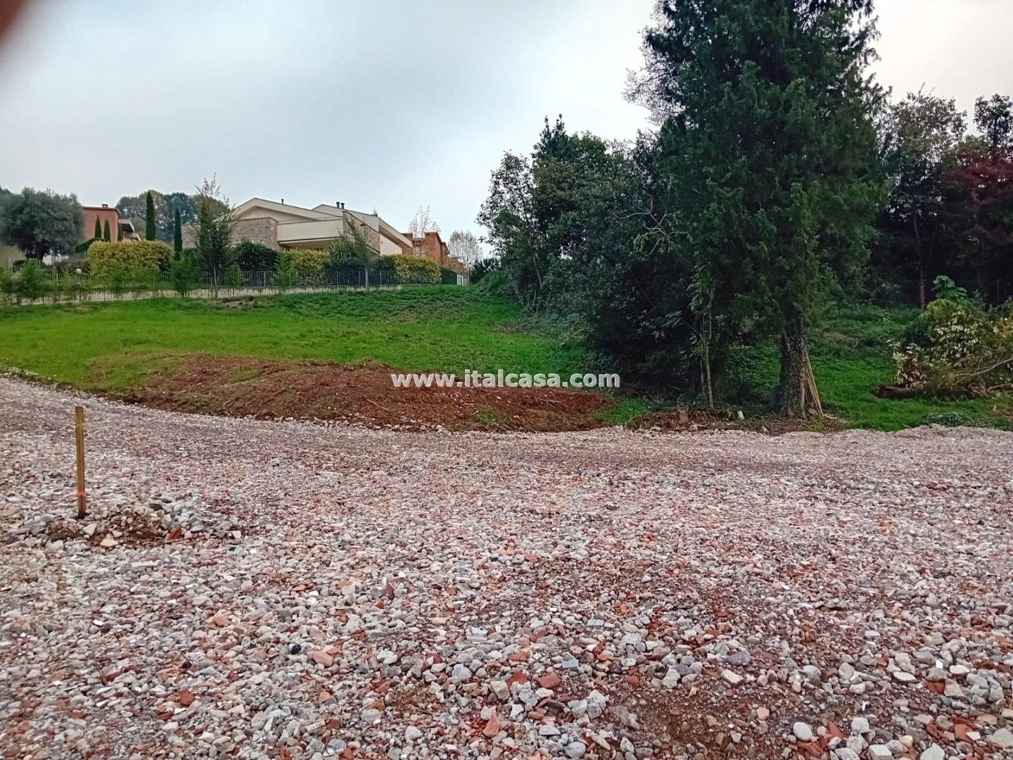 Terreno Residenziale in vendita a Alzano Lombardo