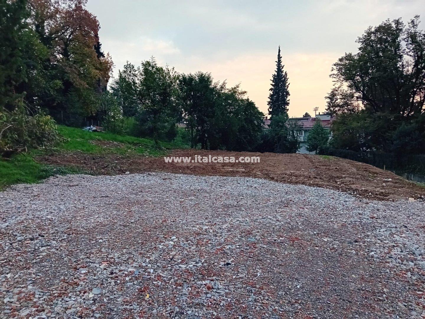 Terreno Residenziale in vendita a Alzano Lombardo