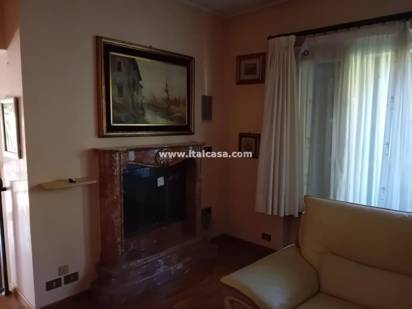 Villa Unifamiliare in vendita a Trescore Balneario