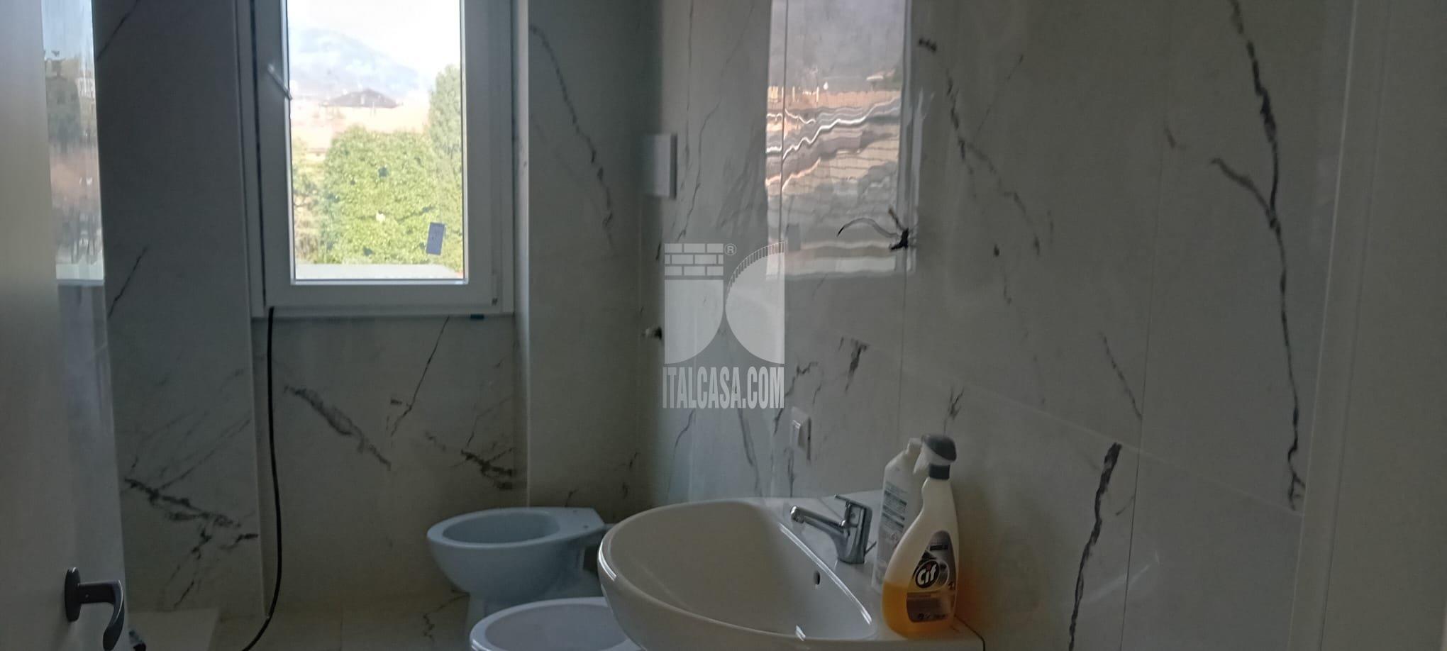 Appartamento in vendita a Alzano Lombardo