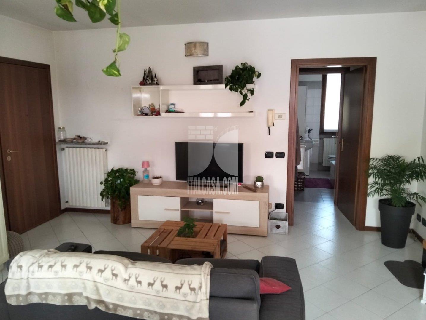 Appartamento in affitto a Pedrengo