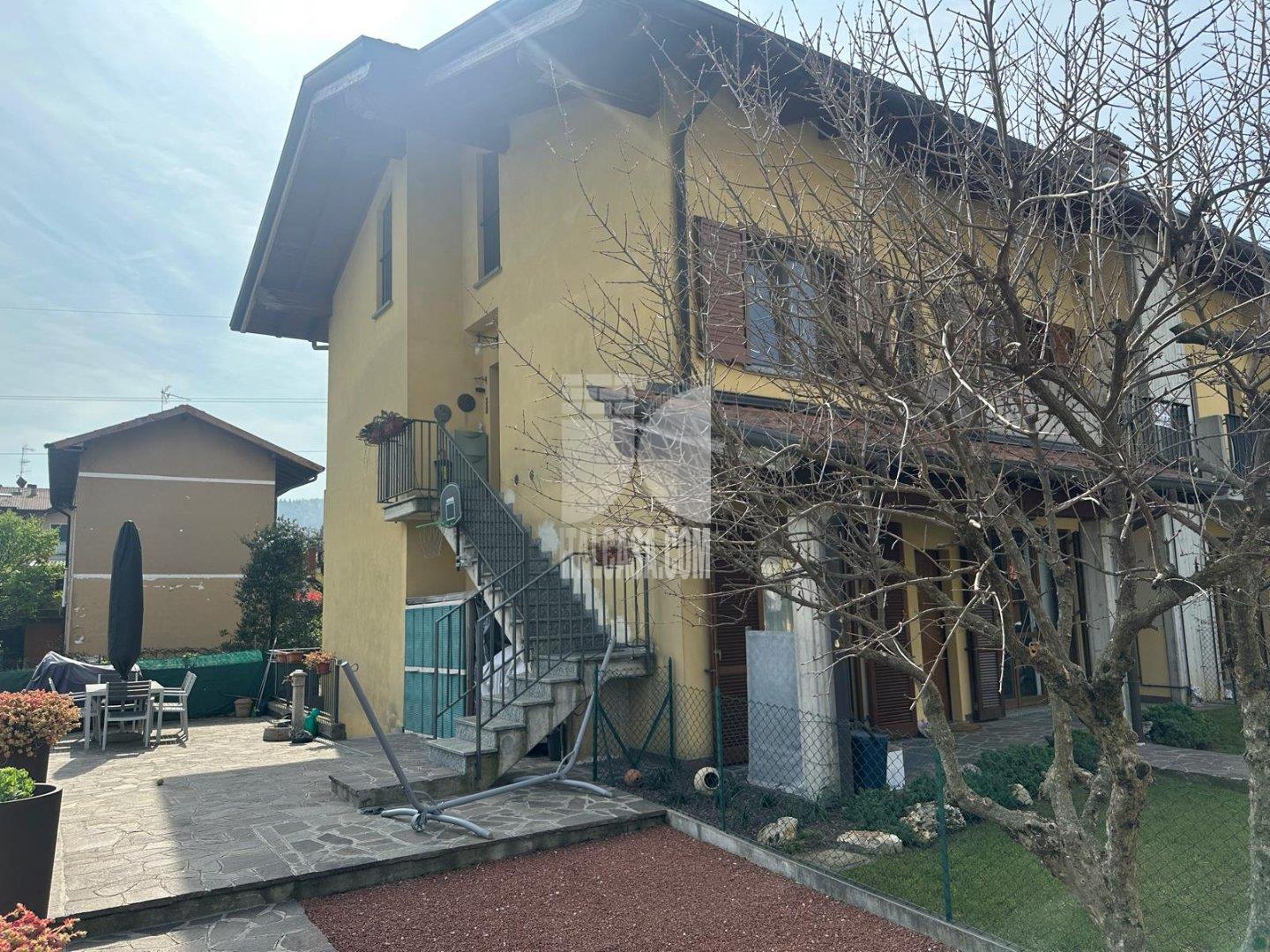 Appartamento in vendita a Villa di Serio