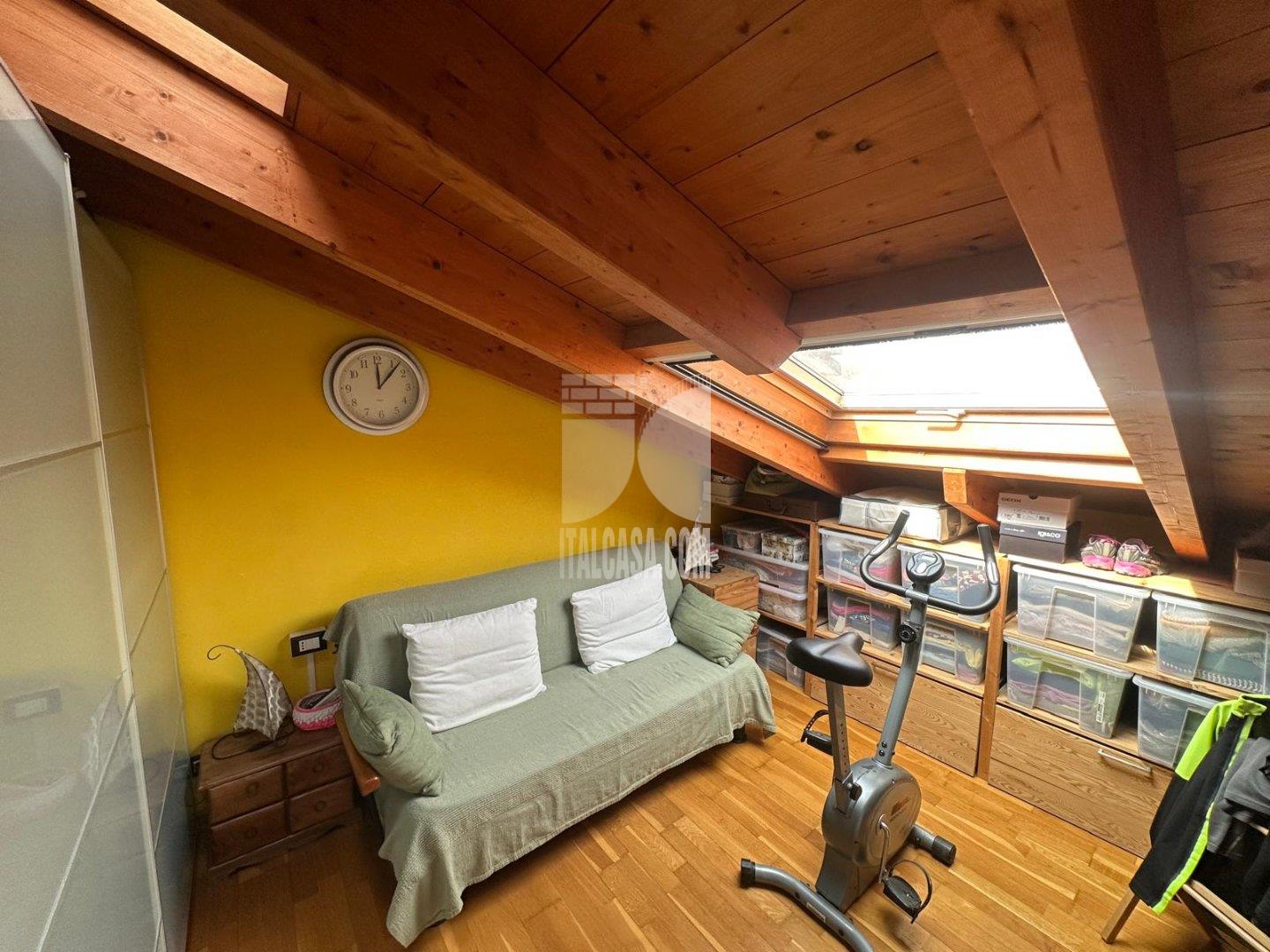 Appartamento in vendita a Villa di Serio