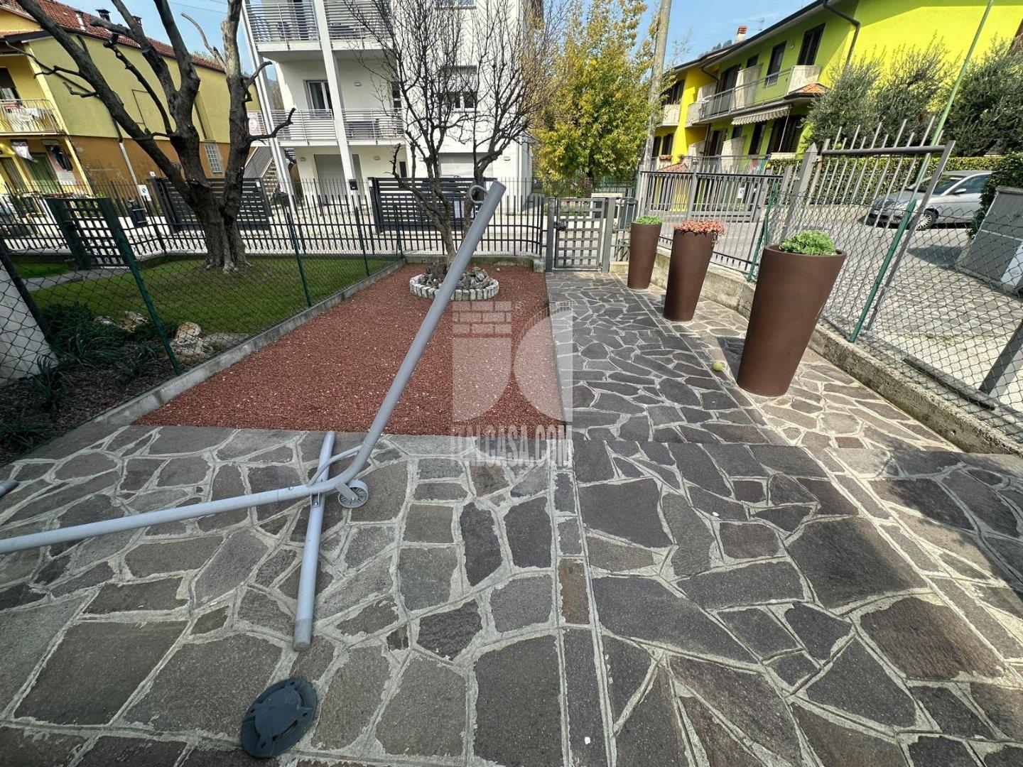 Appartamento in vendita a Villa di Serio