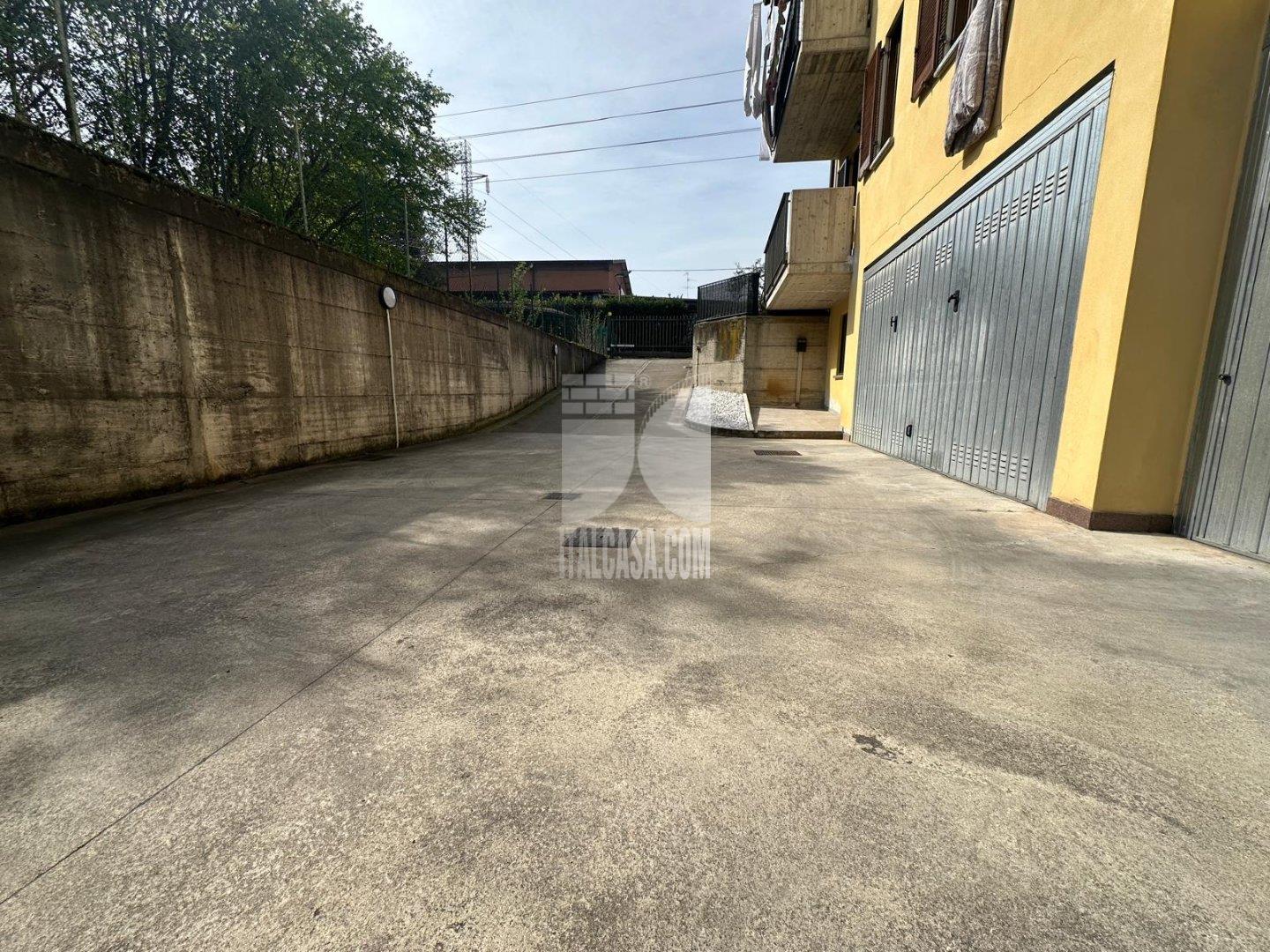 Appartamento in vendita a Villa di Serio