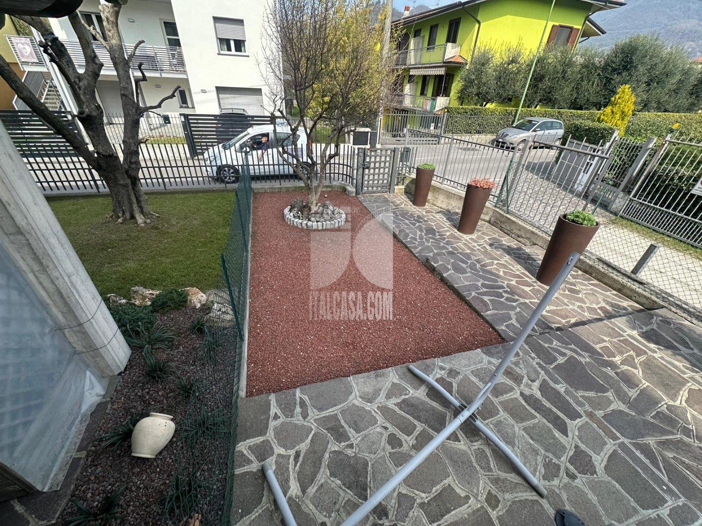 Appartamento in vendita a Villa di Serio