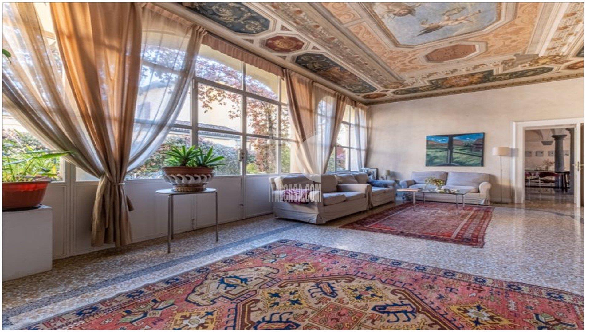 Villa Unifamiliare in vendita a Bergamo