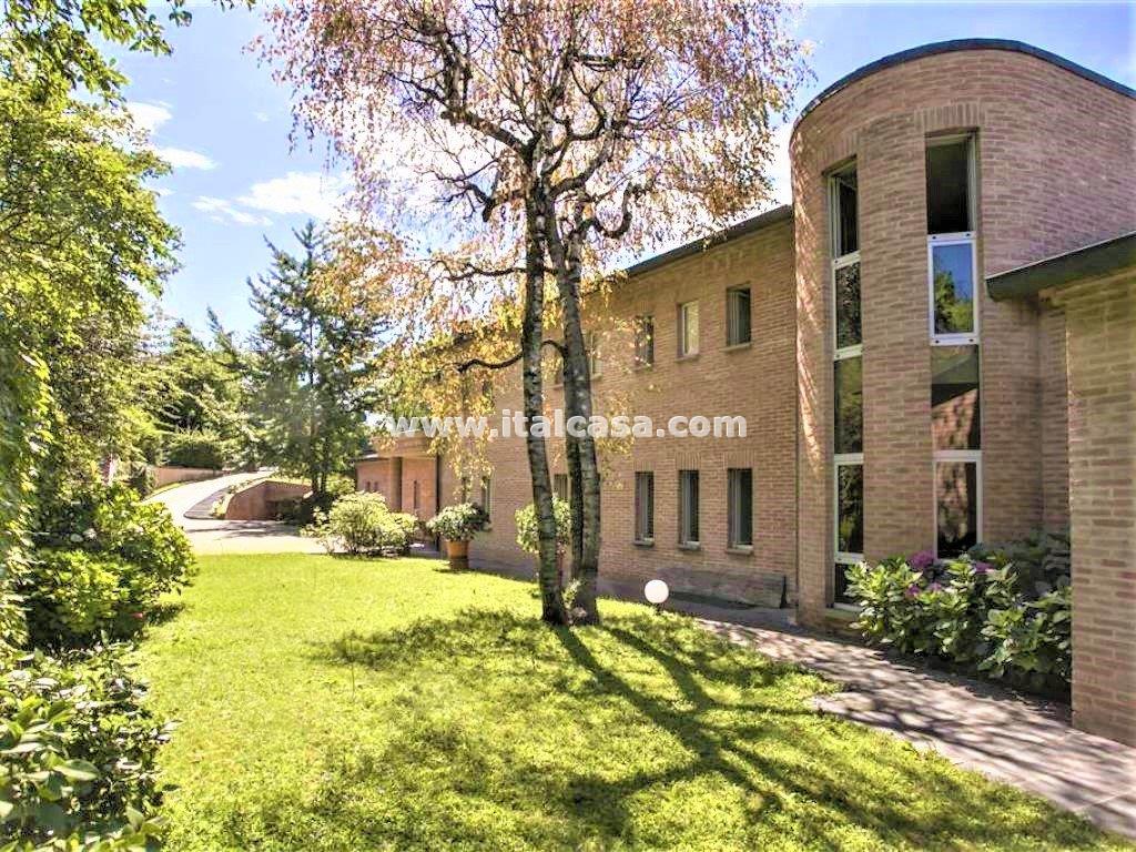 Villa Unifamiliare in vendita a Alzano Lombardo