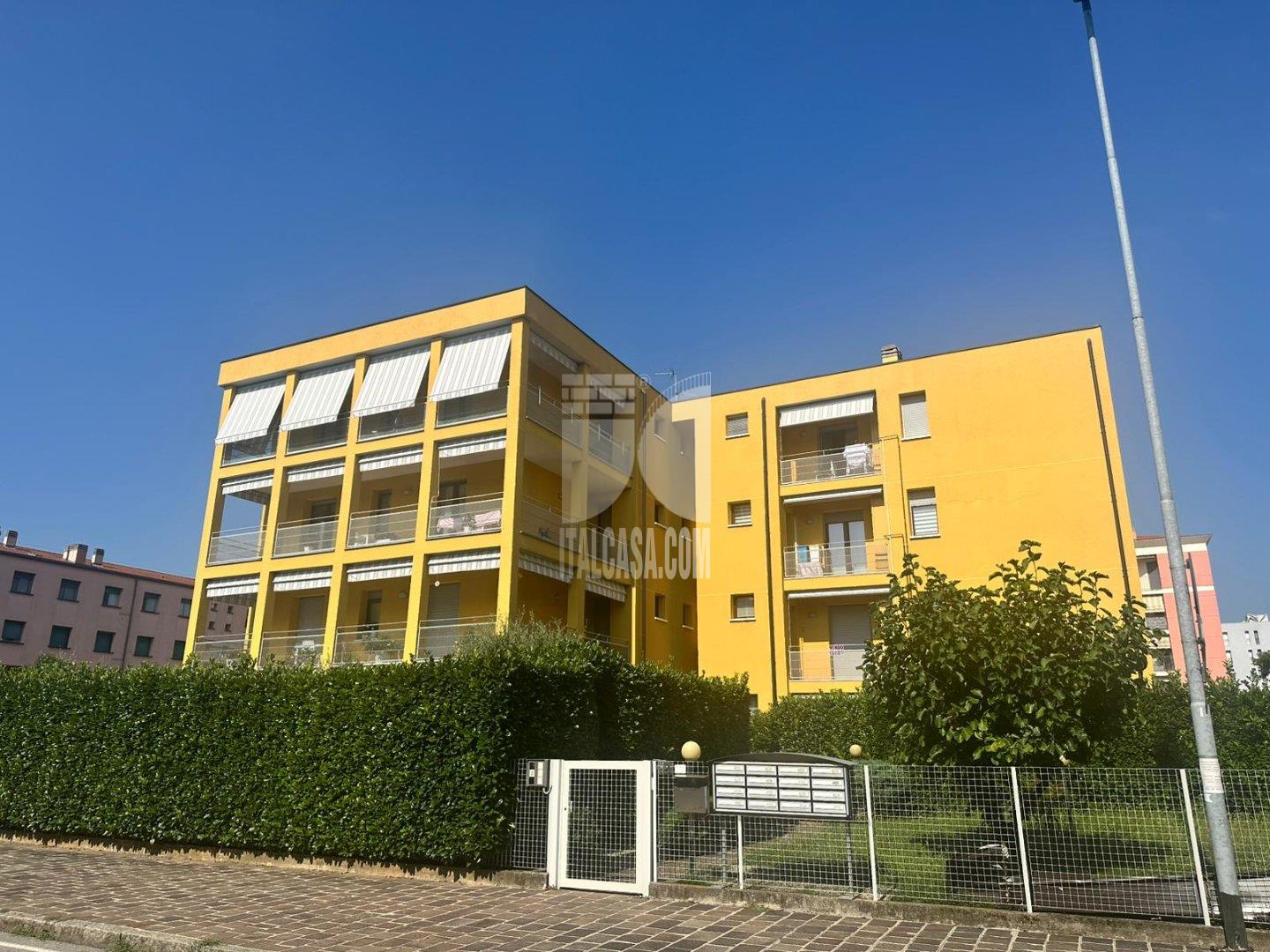 Appartamento in vendita a Bergamo