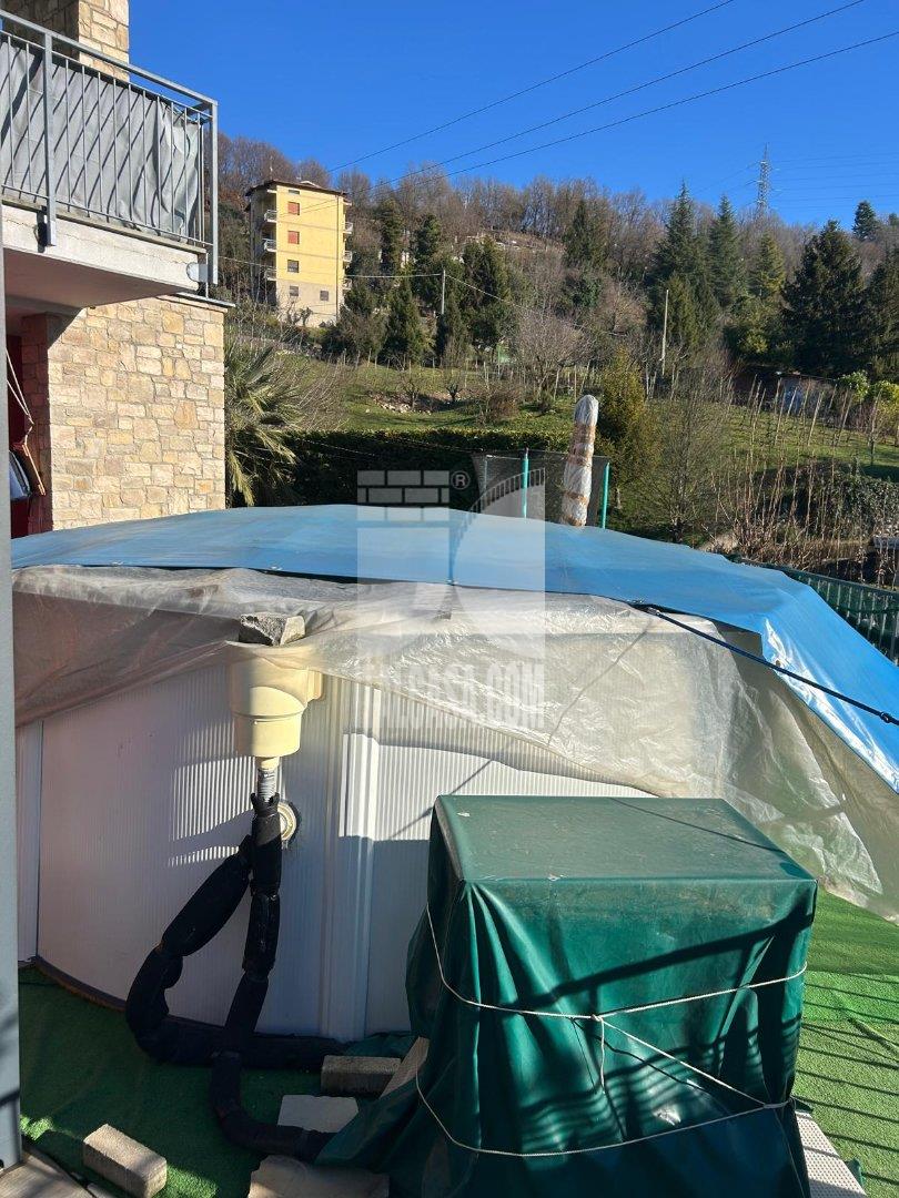 Appartamento in vendita a Entratico