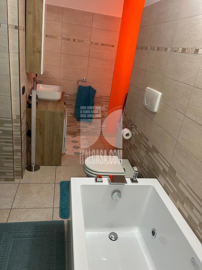 Appartamento in vendita a Entratico