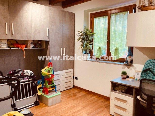 Appartamento in vendita a Alzano Lombardo