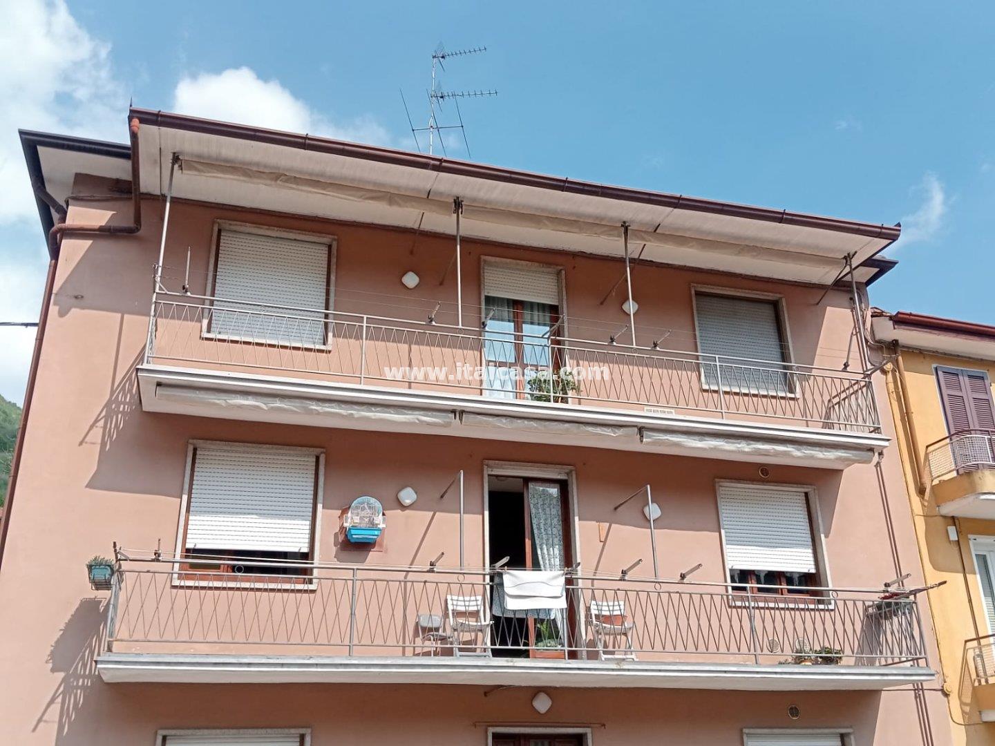 Appartamento in vendita a Alzano Lombardo