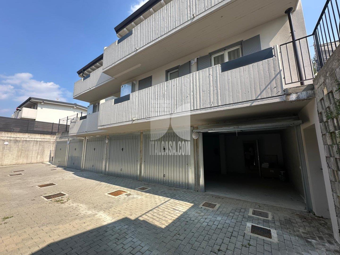 Appartamento in vendita a Albano Sant