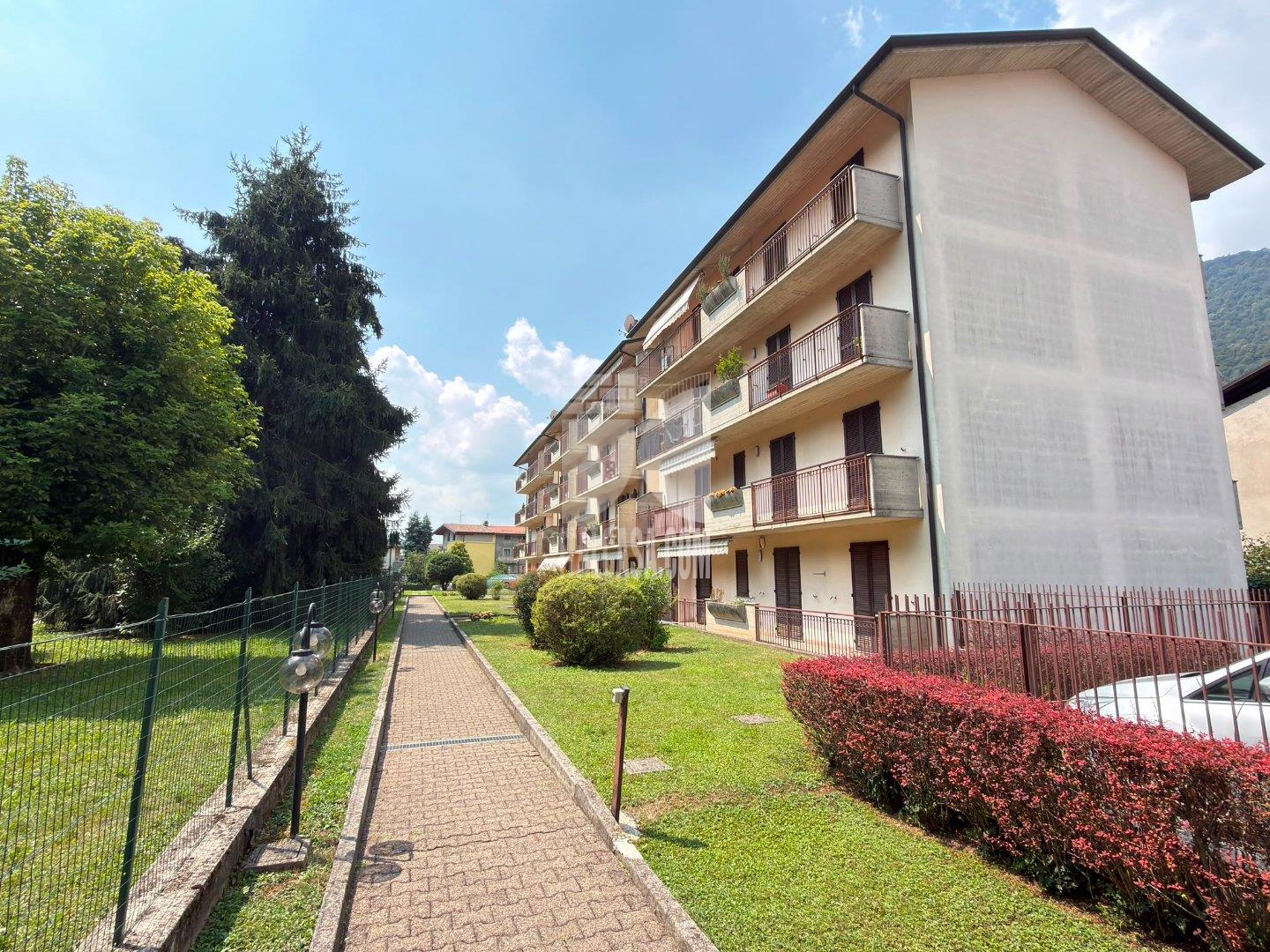 Appartamento in vendita a Cene