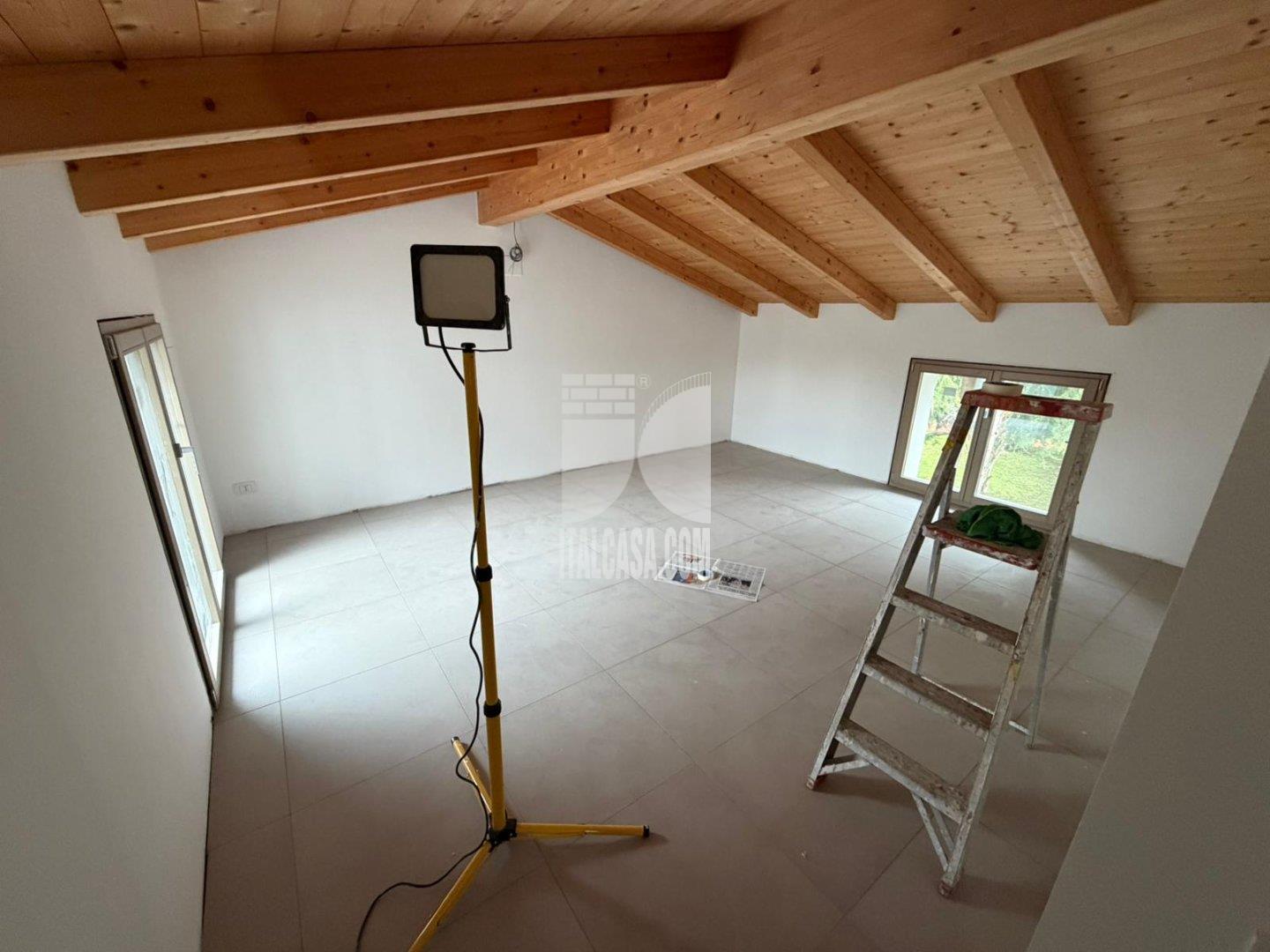 Appartamento in vendita a Albano Sant