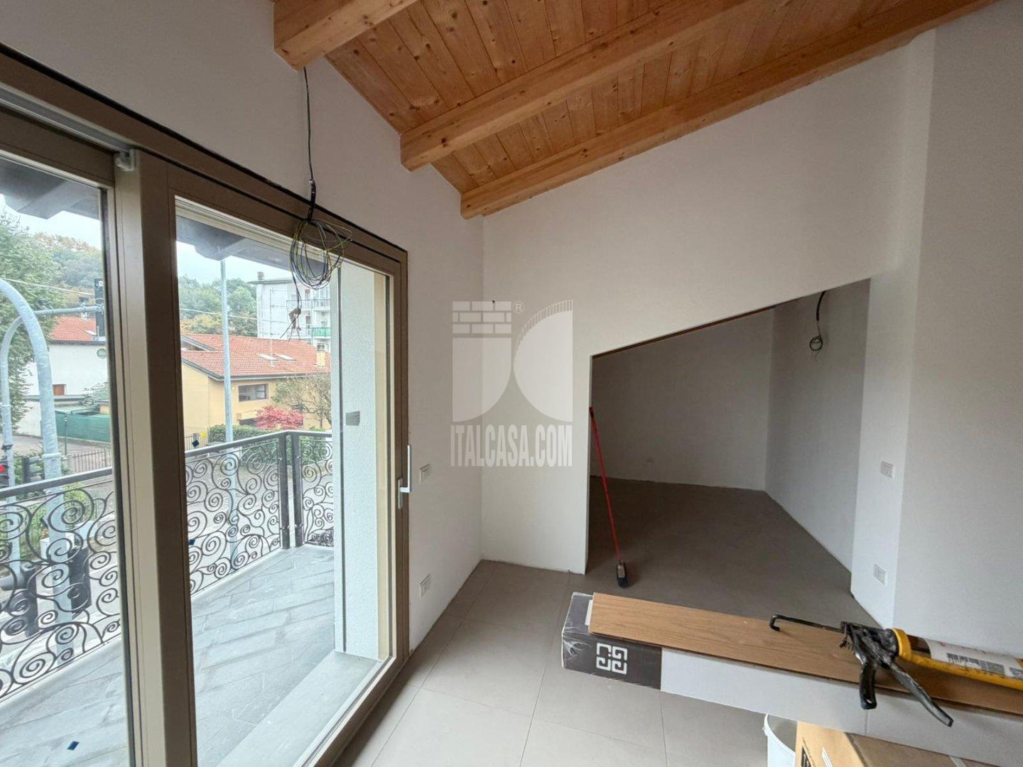 Appartamento in vendita a Albano Sant