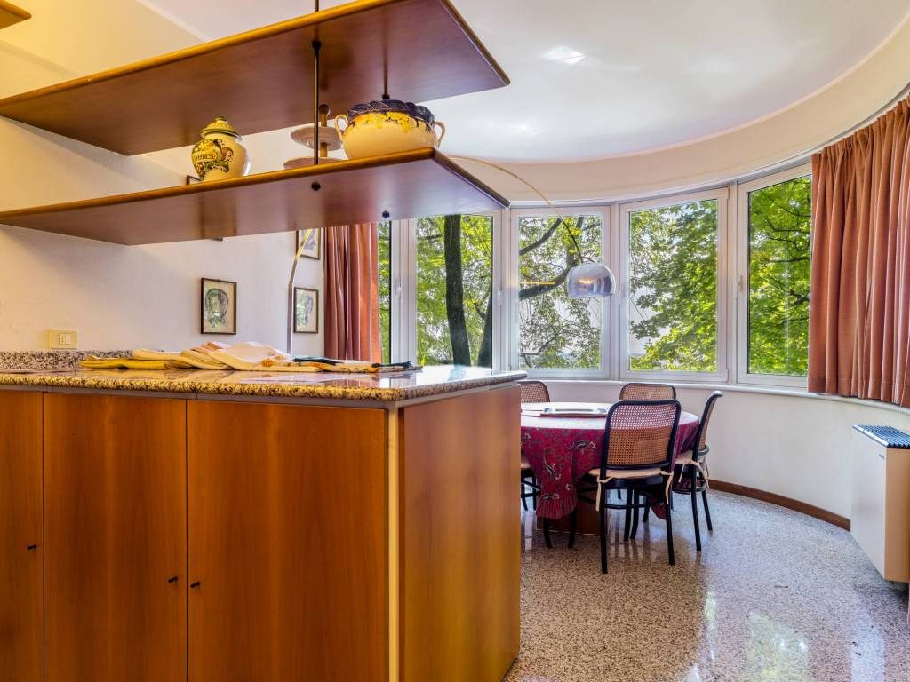 Villa Unifamiliare in vendita a Alzano Lombardo