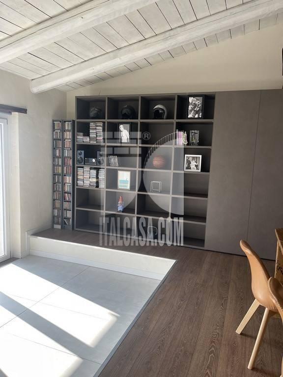 Appartamento in vendita a Nembro