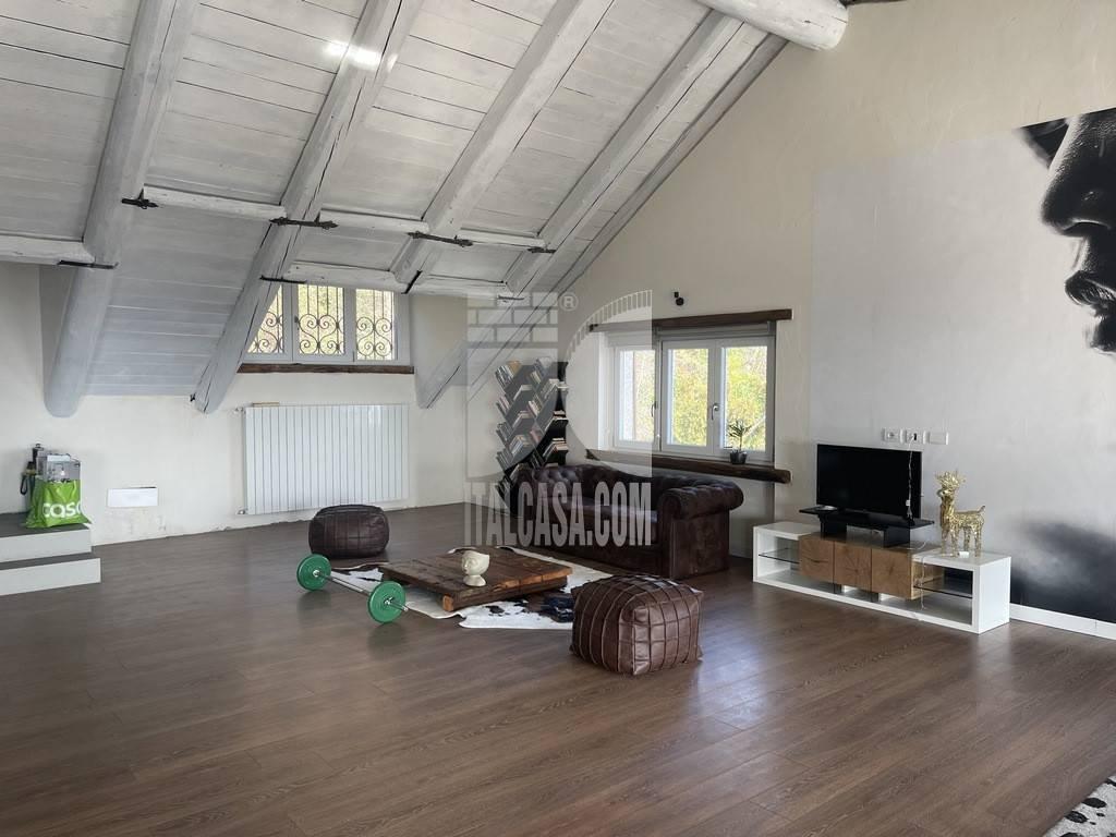 Appartamento in vendita a Nembro