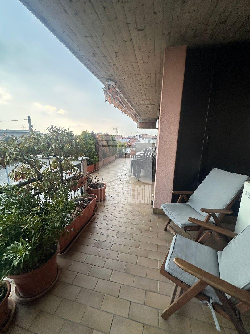 Appartamento in vendita a Scanzorosciate