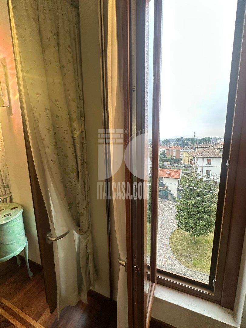 Appartamento in vendita a Scanzorosciate