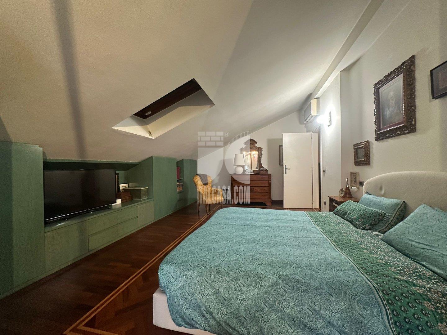 Appartamento in vendita a Scanzorosciate