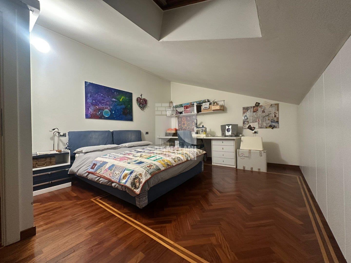 Appartamento in vendita a Scanzorosciate