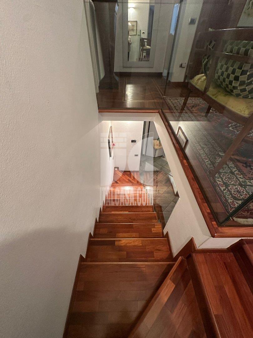 Appartamento in vendita a Scanzorosciate