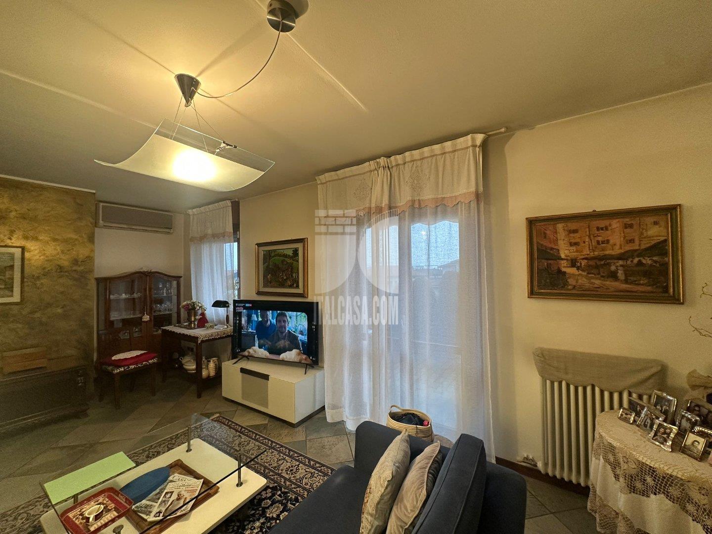 Appartamento in vendita a Scanzorosciate