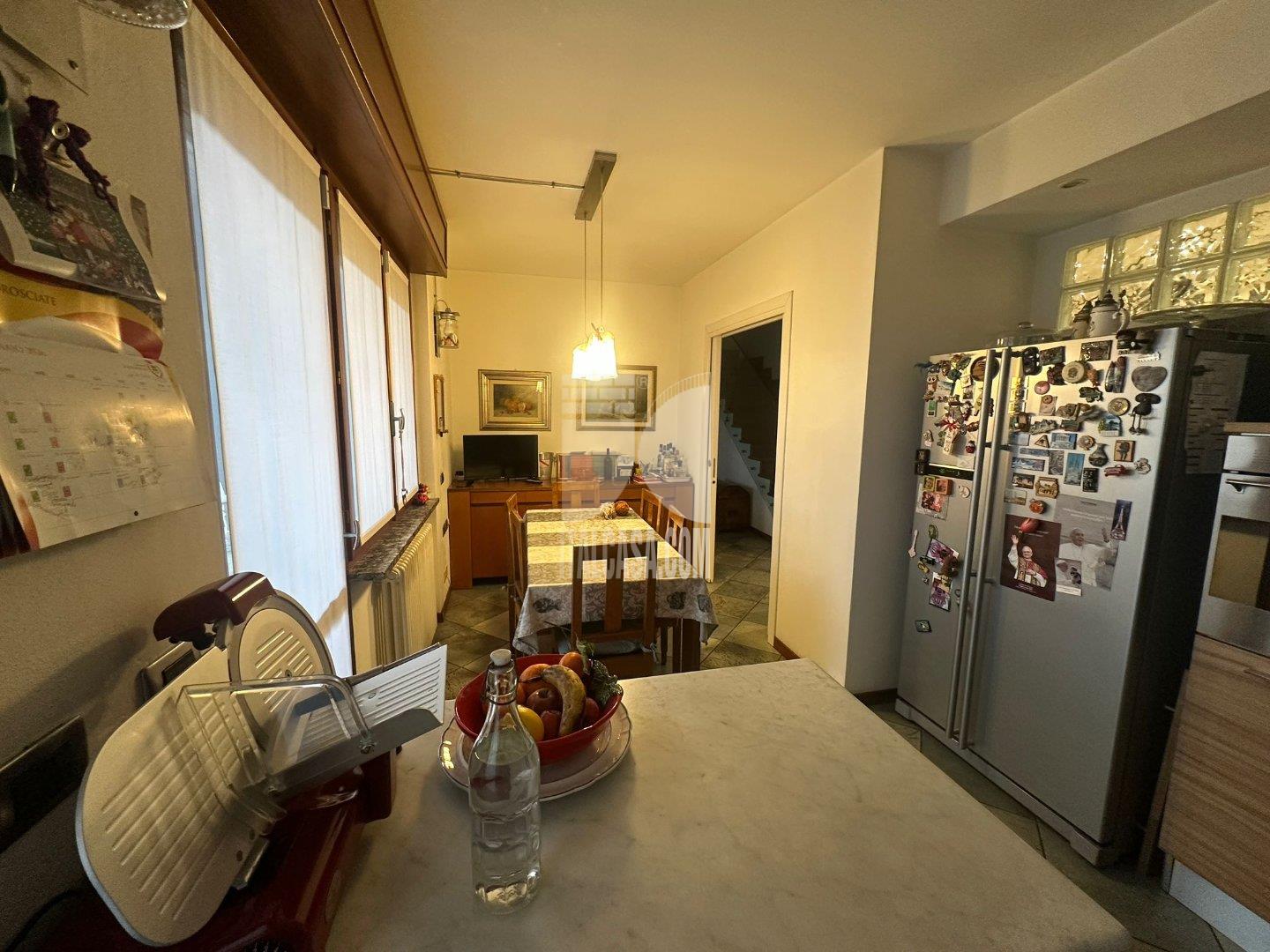 Appartamento in vendita a Scanzorosciate