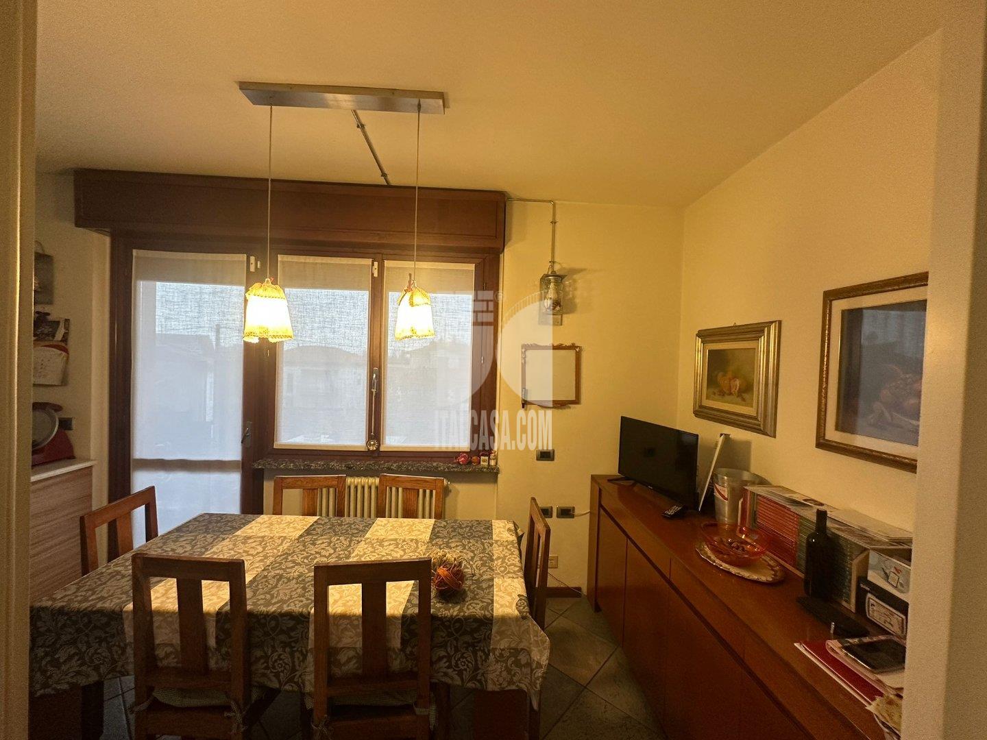 Appartamento in vendita a Scanzorosciate