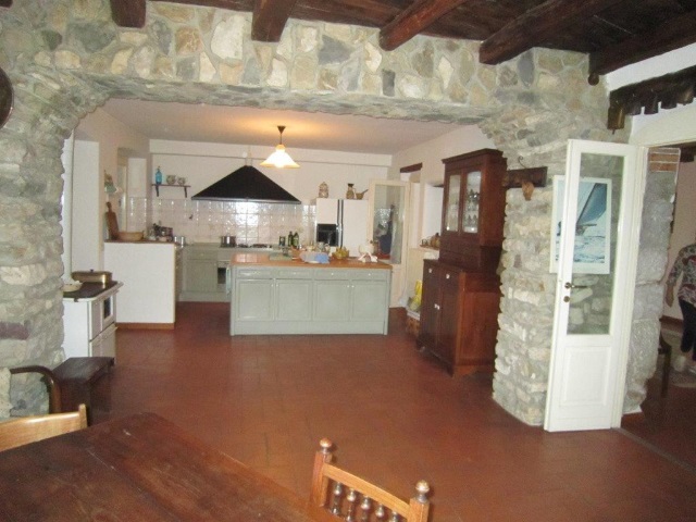 Cascina in vendita a Alzano Lombardo