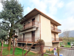 Appartamento in vendita a Nembro