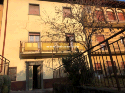Casa Unifamiliare in vendita a Vertova