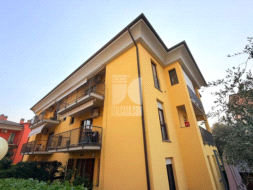 Appartamento in vendita a Nembro