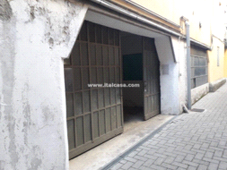 Magazzino in vendita a Alzano Lombardo