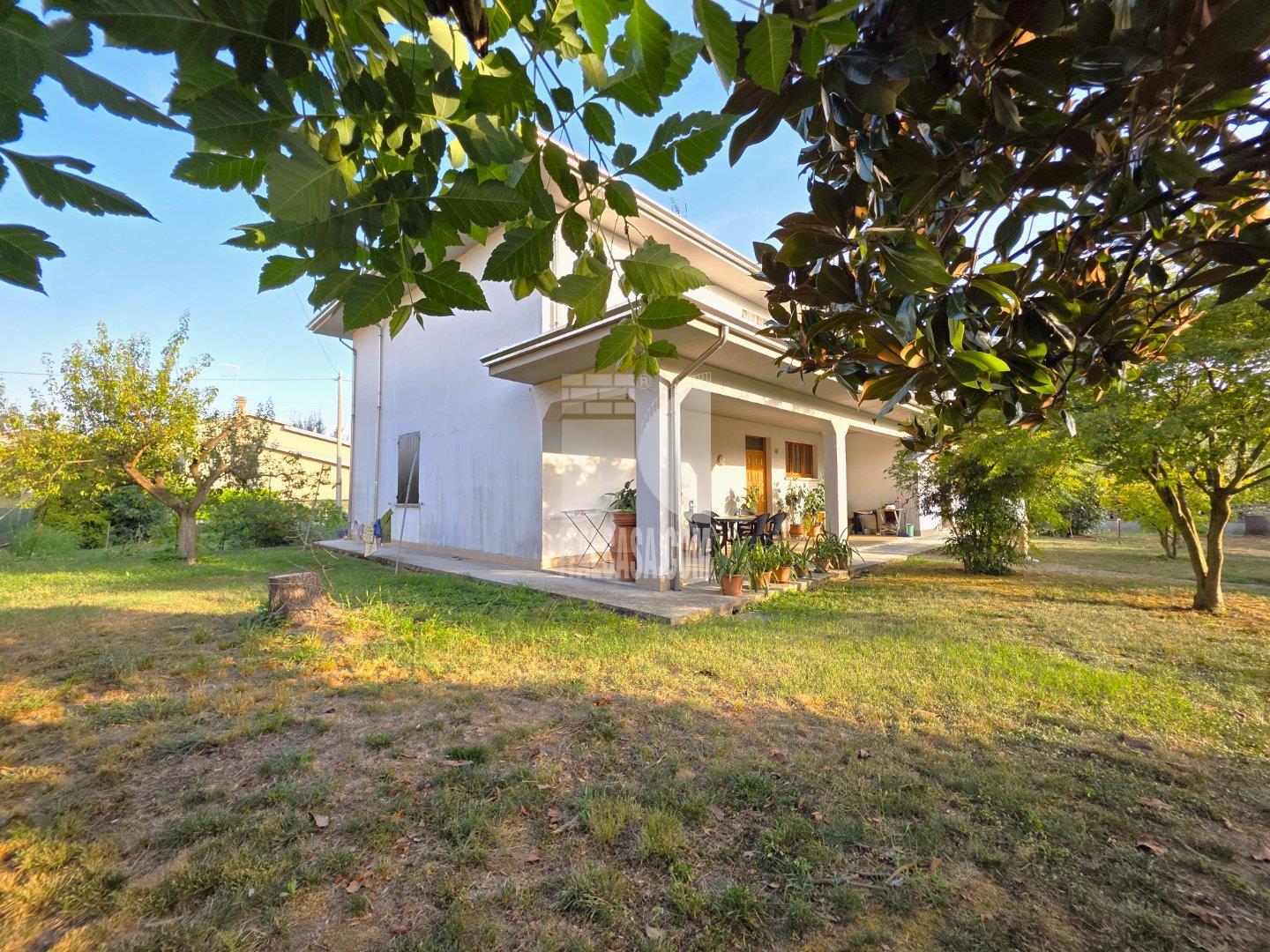 Villa Unifamiliare in vendita a San Benedetto Po