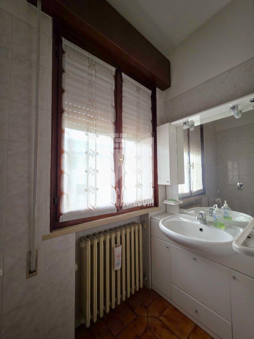 Villa Bifamiliare in vendita a Borgo Virgilio