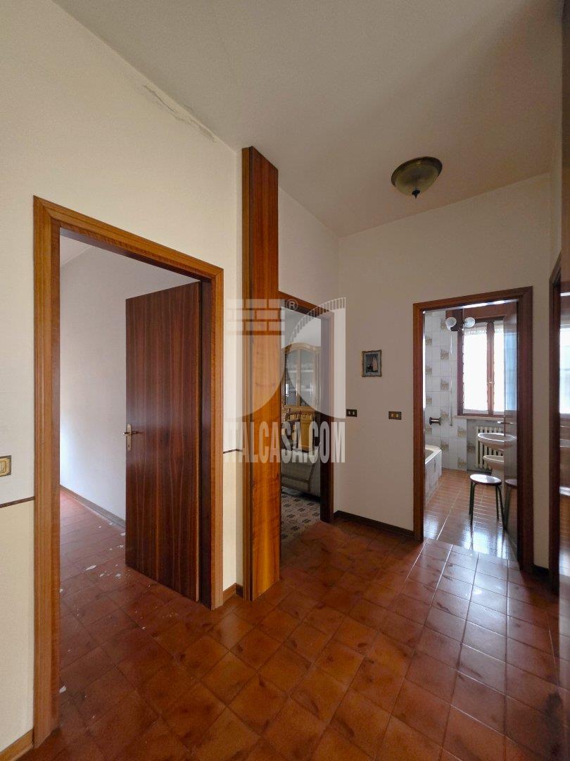 Villa Bifamiliare in vendita a Borgo Virgilio