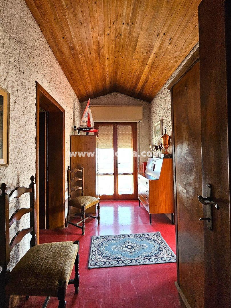 Villa Unifamiliare in vendita a Borgo Virgilio