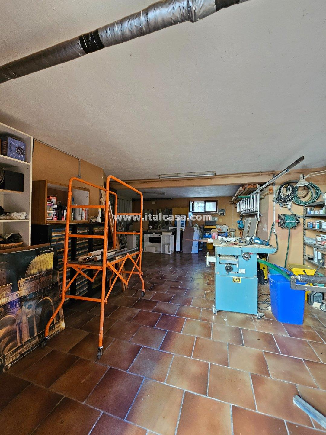 Villa Unifamiliare in vendita a Borgo Virgilio