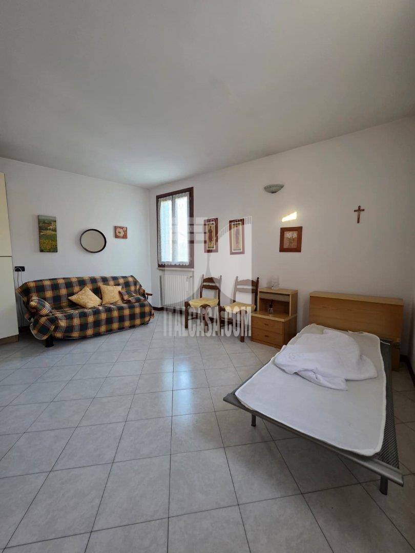 Appartamento in affitto a Borgo Virgilio
