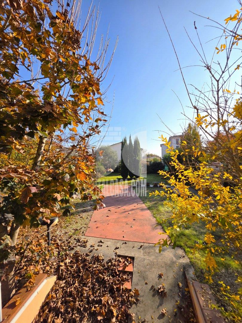 Villa Unifamiliare in vendita a Borgo Virgilio