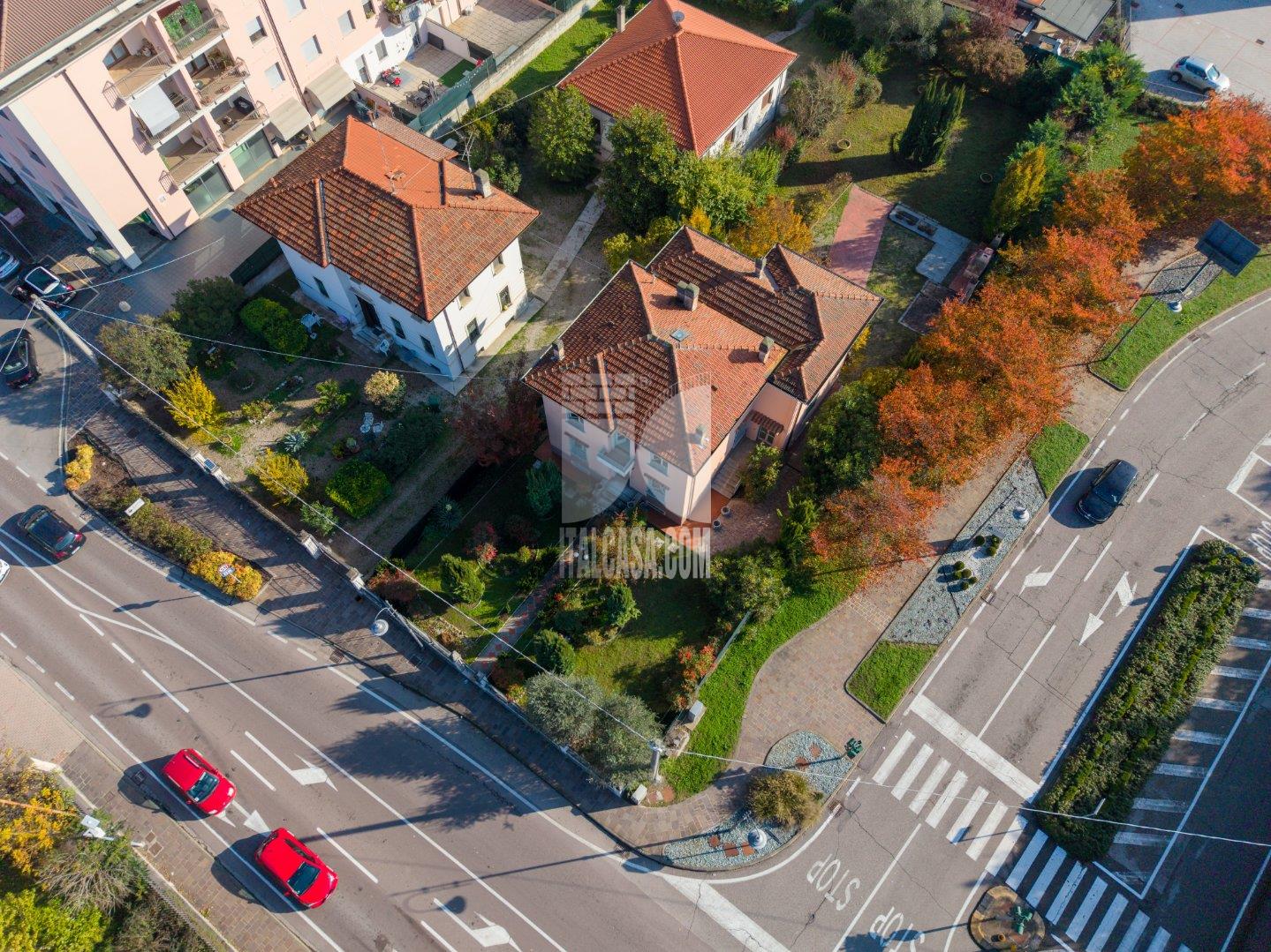 Villa Unifamiliare in vendita a Borgo Virgilio